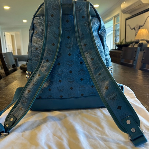Large MCM Blue Backpack Preowned - Picture 5 of 16